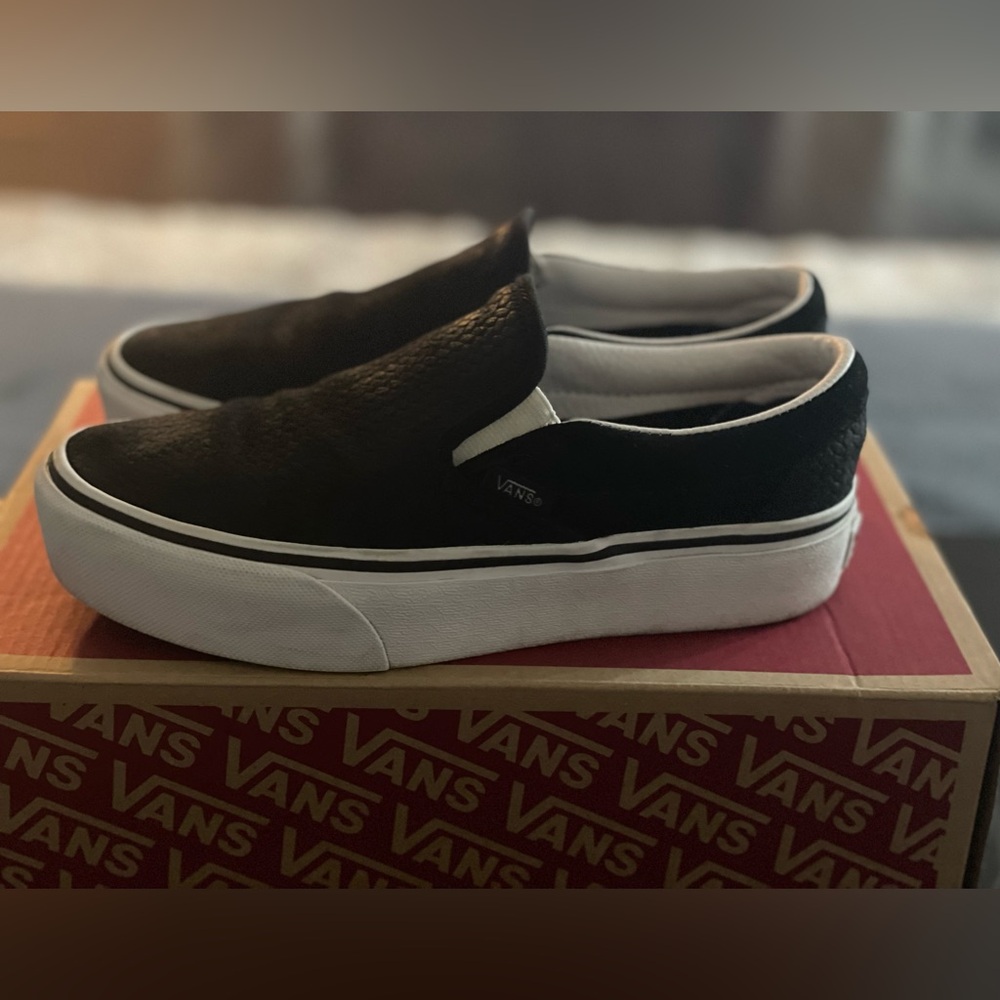 Vans platform